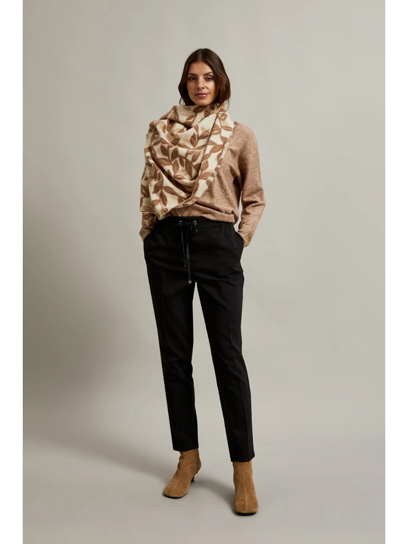 Moodo Crne hlače ravnih nogavica s pojasom Moodo