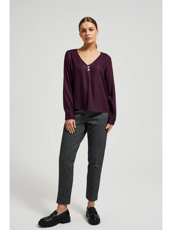 Moodo Ljubičasta košulja s V-izrezom i dekorativnim gumbima Moodo