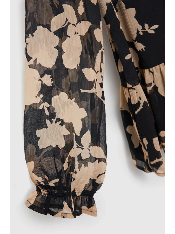 Moodo Crna košulja s bež uzorkom Moodo