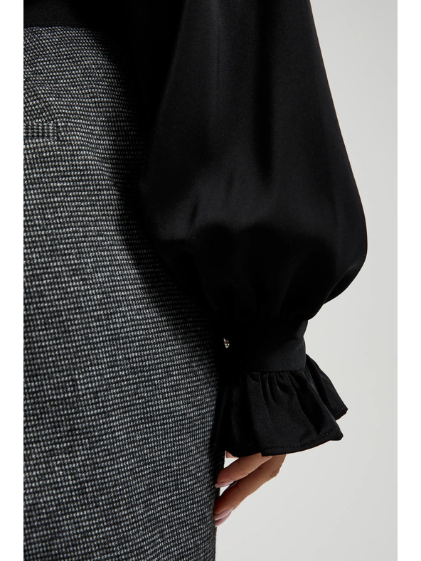 Moodo Crna košulja s naboranim rukavima i vezanim izrezom Moodo