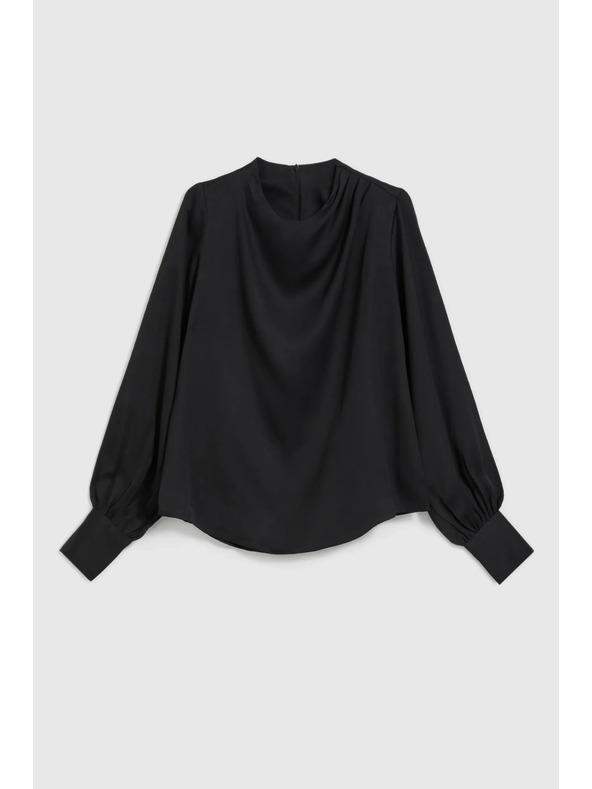 Moodo Elegantna crna košulja s naboranim rukavima Moodo