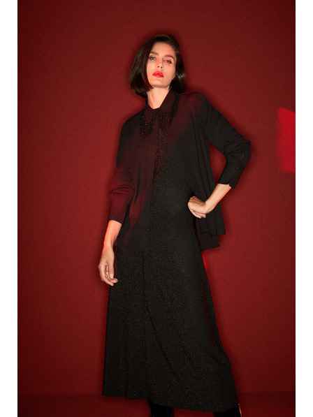 Moodo Crna bluza s ručno prišivenim perlicama Moodo