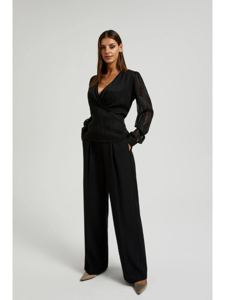 Moodo Elegantna crna košulja s V-izrezom Moodo