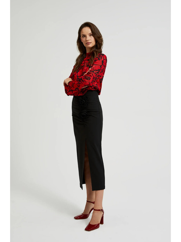 Moodo Crna suknja s dekorativnom ružom i prorezom Moodo