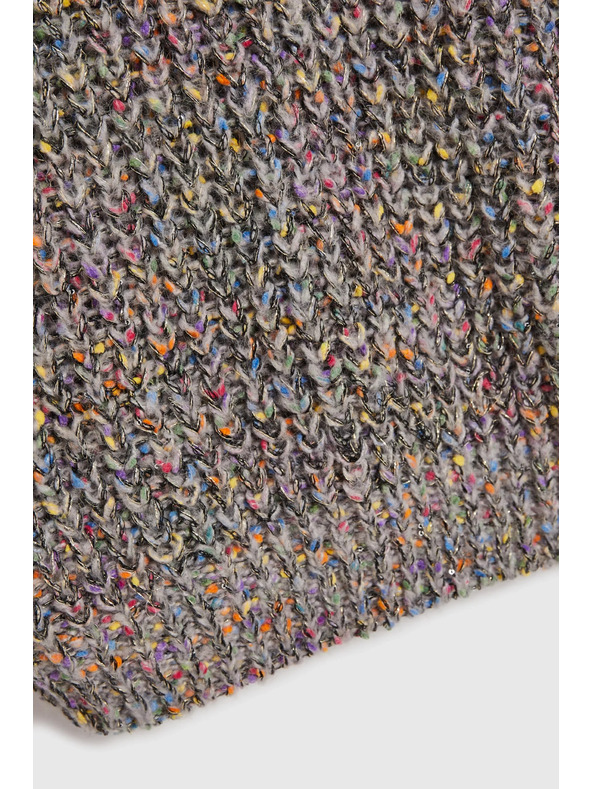 Moodo Džemper ukrašen šarenom niti sive boje Moodo