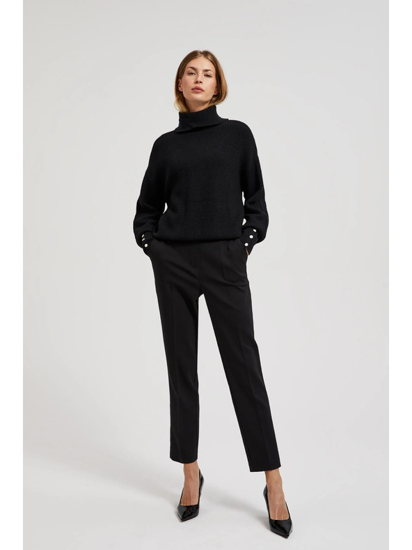 Moodo Džemper s rolkom i napuhnutim rukavima crne boje Moodo