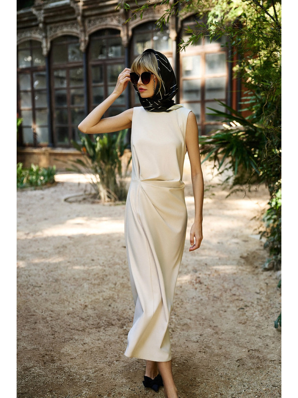 Moodo Bijelo-crni ženski Moodo šal s uzorkom