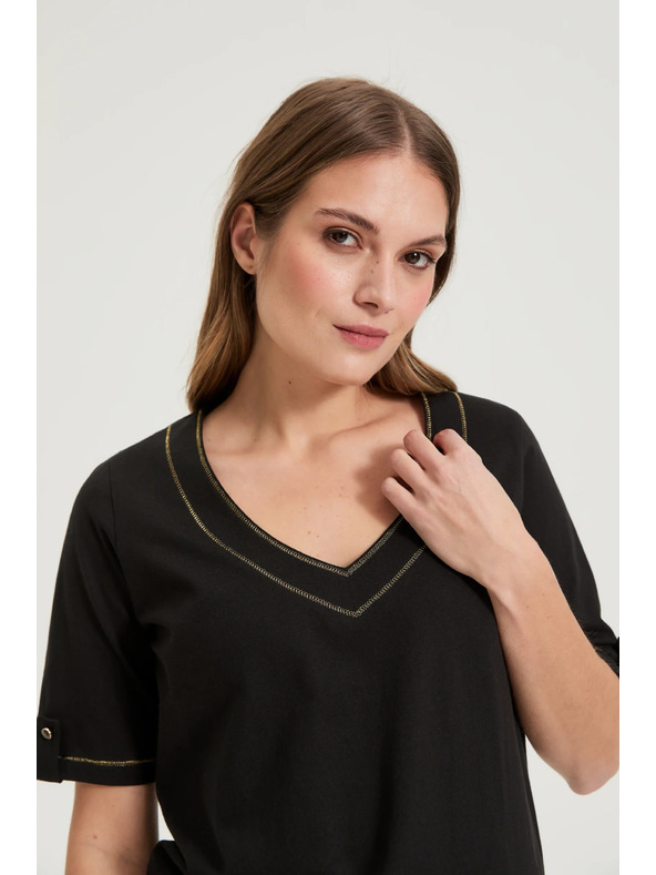 Moodo Bluza s V izrezom crna Moodo