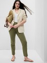 GAP Khaki hlače Mid Rise downtown GAP