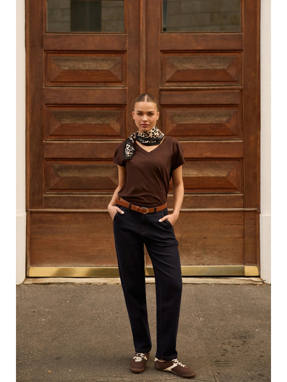 Moodo Pamučna majica sa V izrezom smeđa Moodo