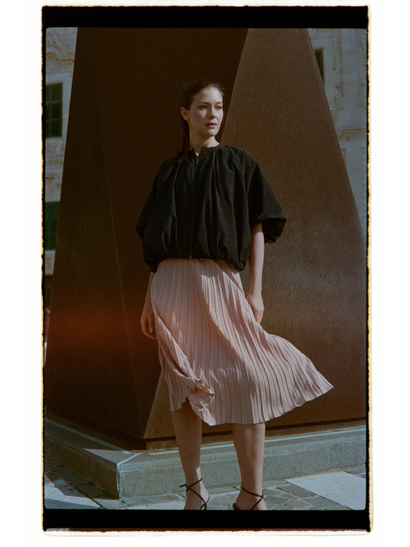 Moodo Plisirana suknja bež Moodo