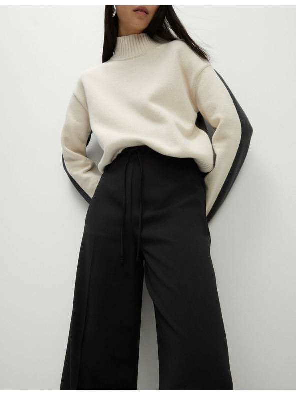 Marks & Spencer Marks & Spencer široke krep hlače s elastičnim strukom crne