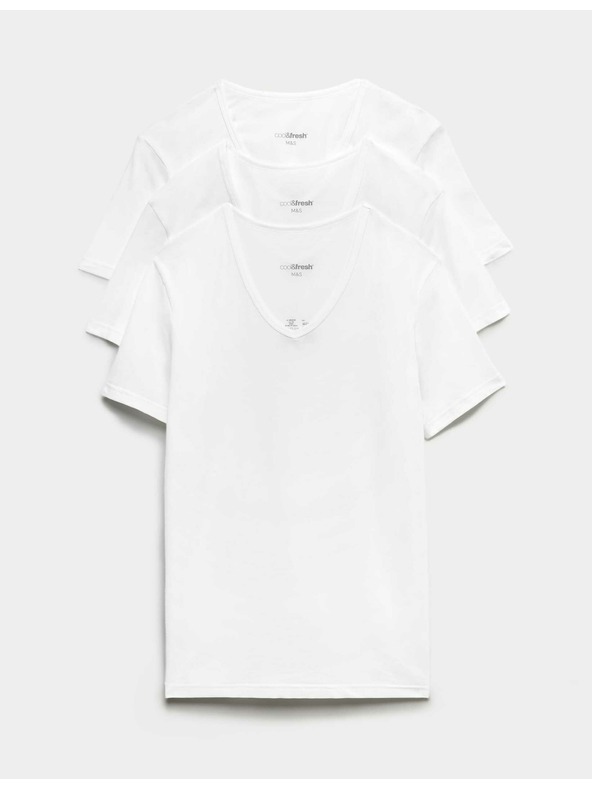 Marks & Spencer Set od tri muške osnovne majice kratkih rukava u bijeloj boji s Cool & Fresh™ tehnologijom Marks & Spencer