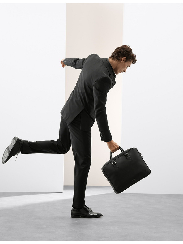 Marks & Spencer Marks & Spencer hlače od mješavine vune blago suženog kroja