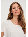 Moodo Bluza s dekorativnom aplikacijom bijela Moodo