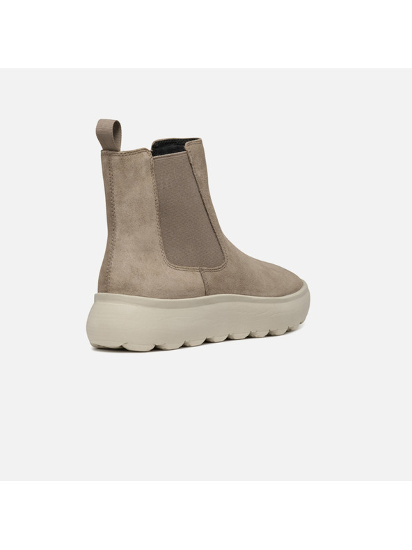 Geox Ženske gležnjače Geox Spherica EC4.1 bež boje