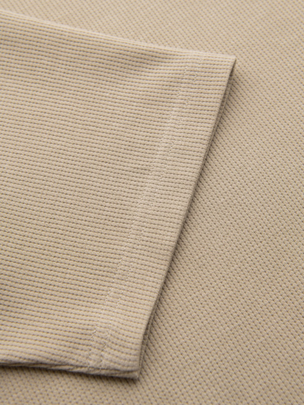 Ombre Clothing Muška majica s okruglim izrezom i teksturom vaflice - песак V2 OM-TSCT-0197 Ombre Clothing