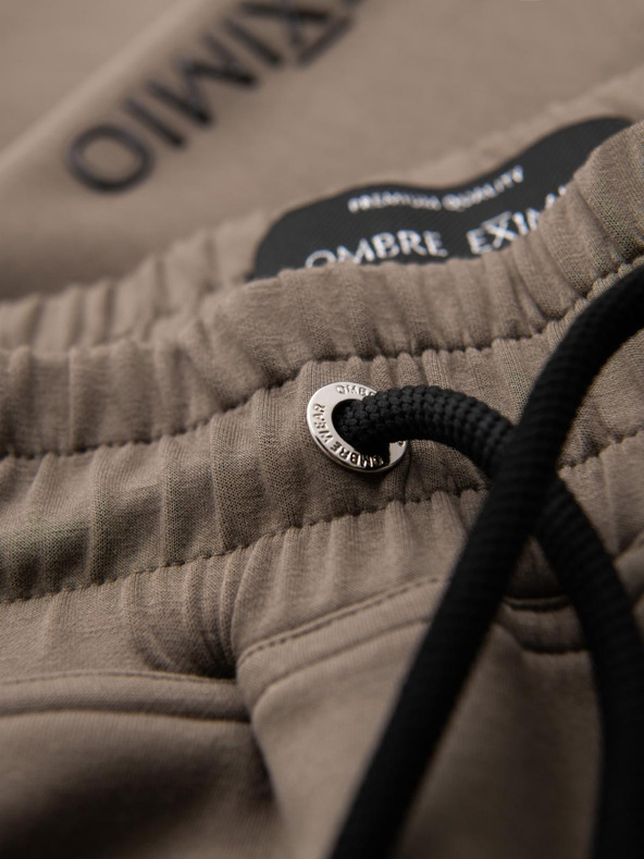 Ombre Clothing Muške trenirke s rebrastim nogavicama i gumenim printom - pepeljasto sive V3 OM-PASK-0223 Ombre Clothing