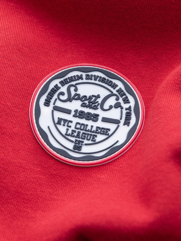 Ombre Clothing Muška mikina s okruglim izrezom i naljepkom - crvena V1 B1713 Ombre Clothing