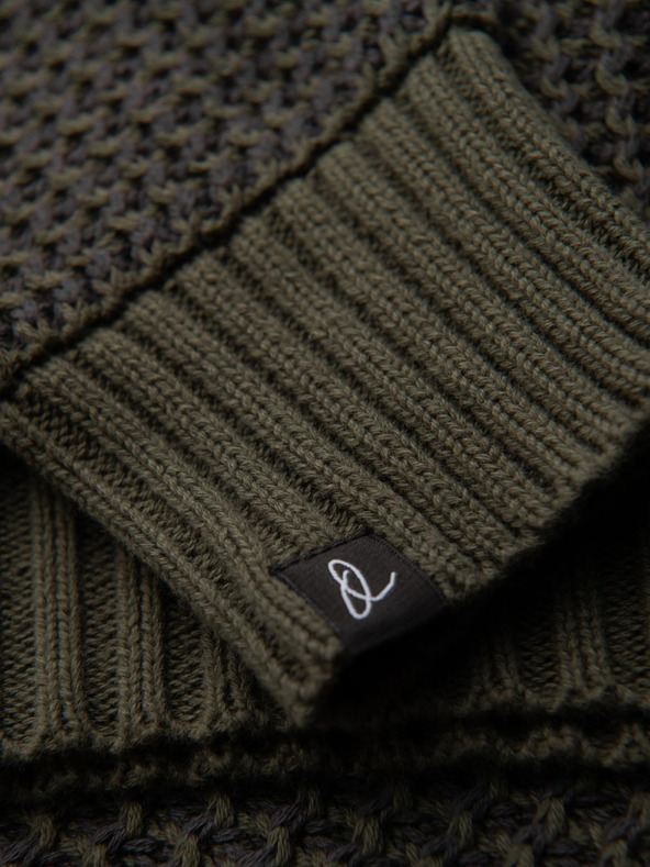 Ombre Clothing Muški pulover s kontrastnom vezom i okruglim izrezom - tamno olivno V2 OM-SWSW-0122 Ombre Clothing