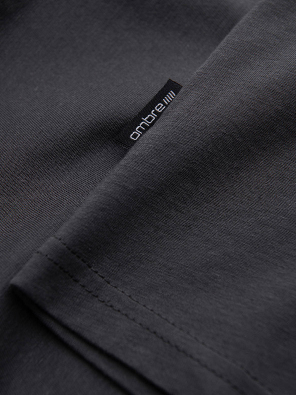 Ombre Clothing Tamno siva muška osnovna majica s V izrezom Ombre Clothing