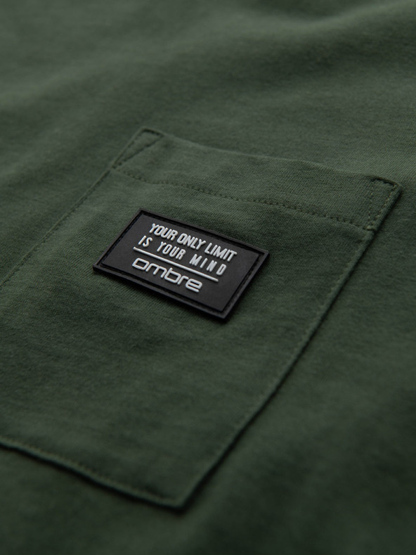 Ombre Clothing Zelena muška majica s džepom Ombre Odjeća