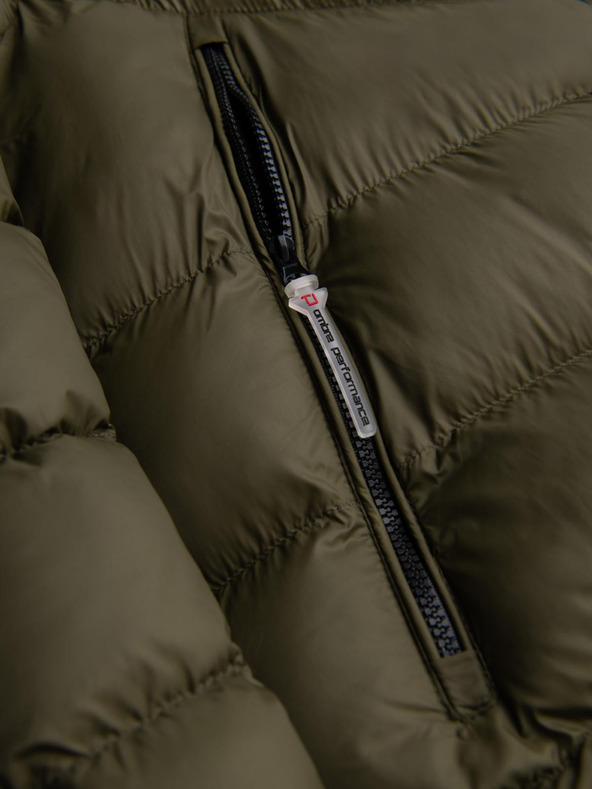 Ombre Clothing Tamnozelena muška prošivena zimska jakna Ombre Clothing