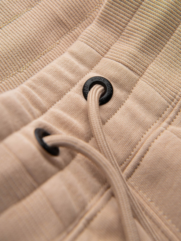 Ombre Clothing Bež muške trenirke Basic kratke hlače Ombre Clothing