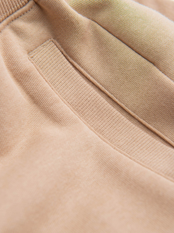 Ombre Clothing Bež muške trenirke Basic kratke hlače Ombre Clothing