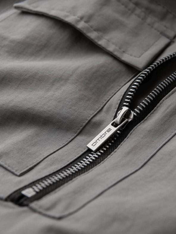 Ombre Clothing Muške jogger hlače s džepovima i printom siva Ombre odjeća