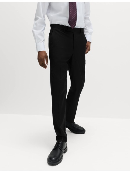 Marks & Spencer Odijalne hlače klasičnog kroja Marks & Spencer crna