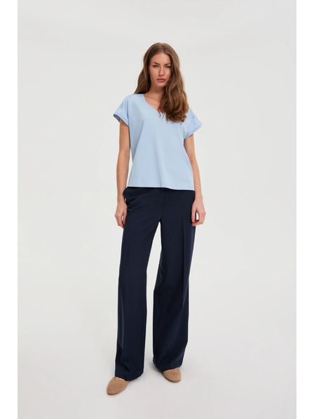 Moodo Bluza s čipkom na rukavima svetlo plava Moodo