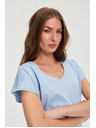 Moodo Bluza s čipkom na rukavima svetlo plava Moodo