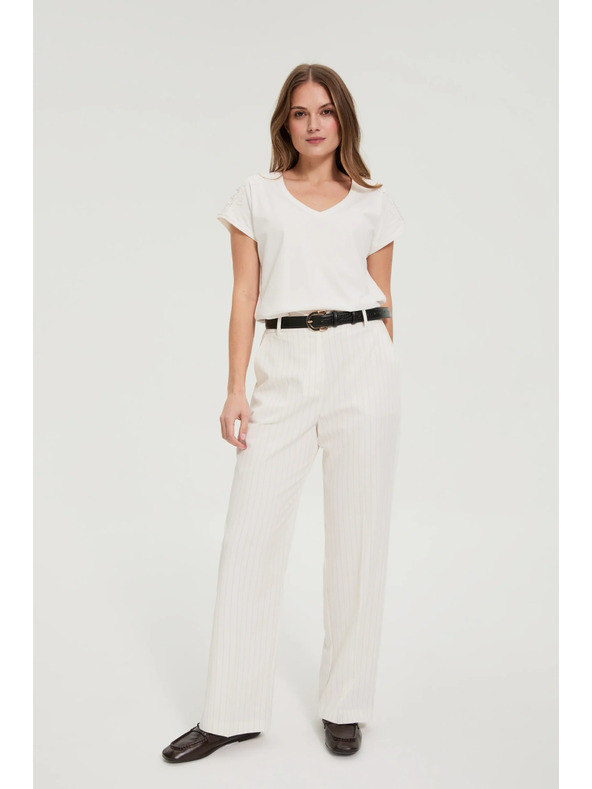 Moodo Bluza s čipkom na rukavima bijela Moodo