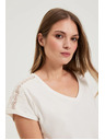 Moodo Bluza s čipkom na rukavima bijela Moodo