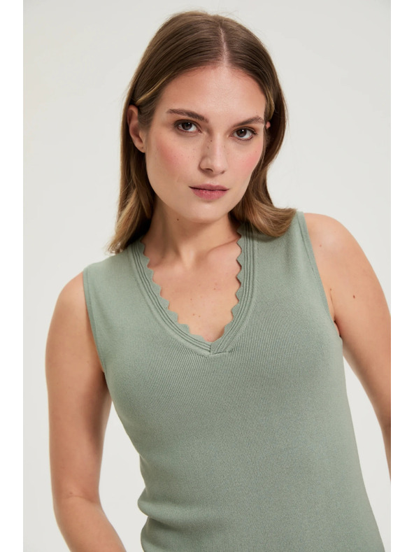 Moodo Glatka maslinasta bluza Moodo