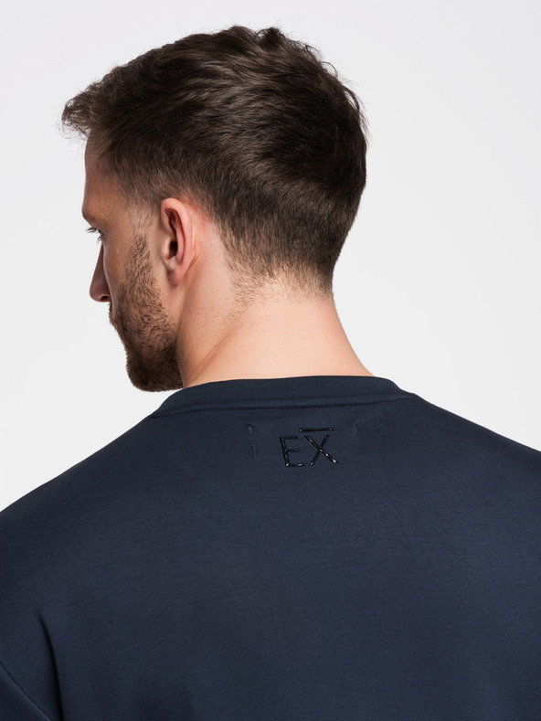 Ombre Clothing Muška mikina sa sjajnim printom na prsima - tamno plava V4 OM-SNBC-0199 Ombre Clothing