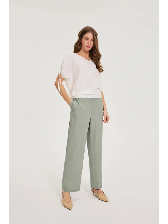 Moodo Hlače s dodatkom lana maslinasto zelene Moodo