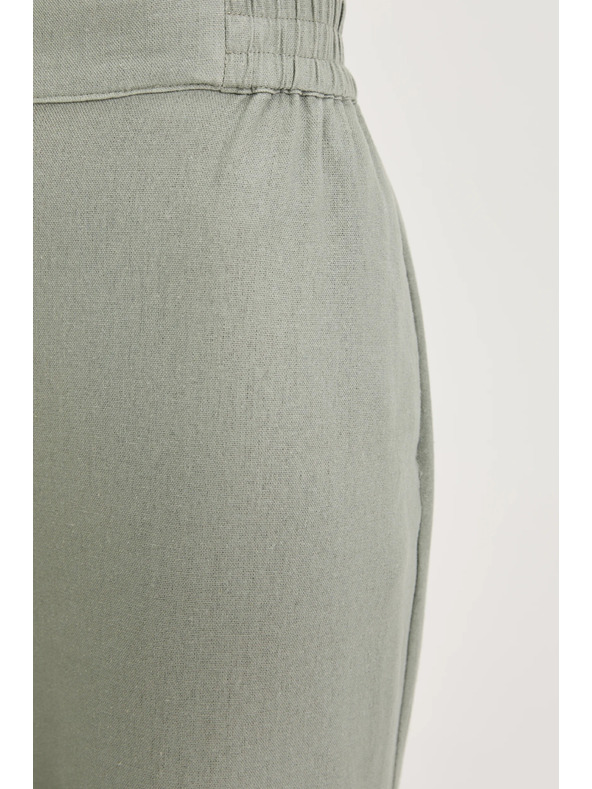 Moodo Hlače s dodatkom lana maslinasto zelene Moodo