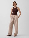 GAP Rastezljivi crop top GAP