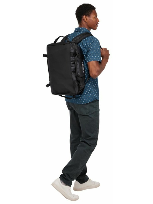 Thule Thule Chasm S sportska torba 30 L TDSD301 - crna