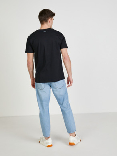 DOBRO Crna muška oversized majica Netrebaju riječi iz kolekcije DOBRO. za Ukrajinu