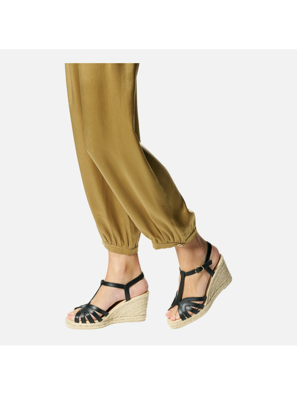 Geox Crne zenske sandale Geox Gelsa