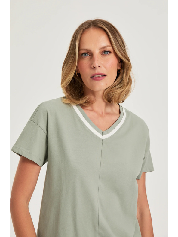 Moodo Maslinasta bluza s V-izrezom Moodo