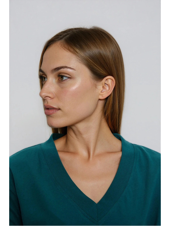 Moodo Pamučna majica s "V" izrezom zelena Moodo