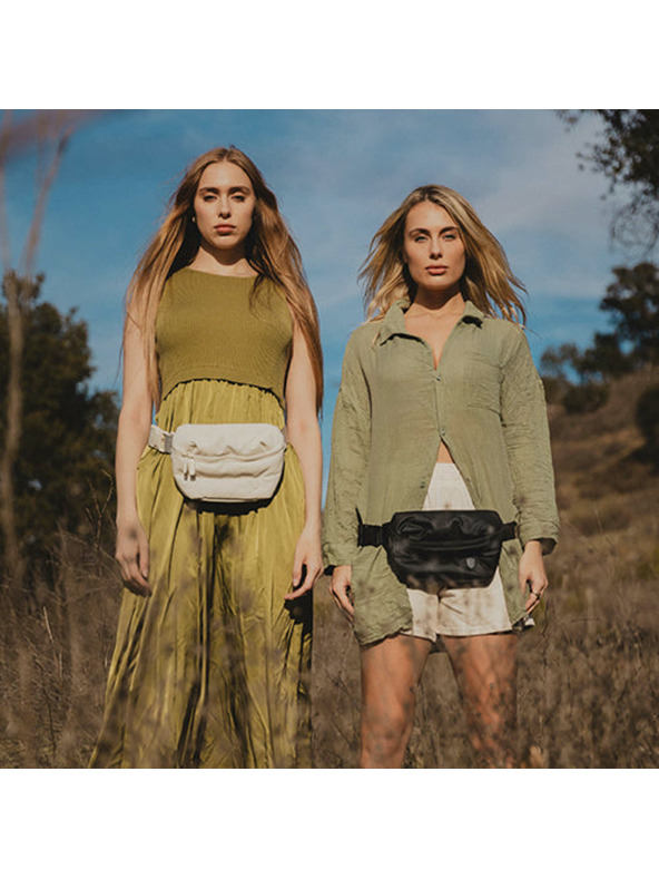 Heys Crna torbica oko struka Heys Puffer Mini Waist Bag