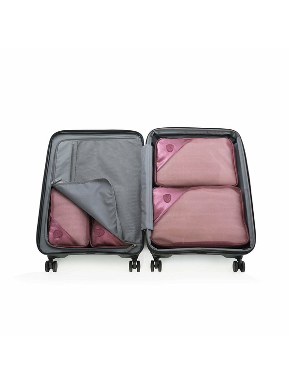 Heys Set od pet putnih torbica u tamno ružičastoj boji Heys Metallic Packing Cube 5pc