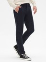 GAP Hlače essential khaki uskog kroja GapFlex GAP