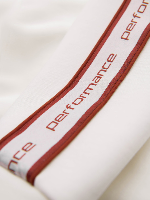 Ombre Clothing Muška elastična majica s kontrastnim lemom i visokim ovratnikom - kremasta V2 B1715 Ombre Clothing