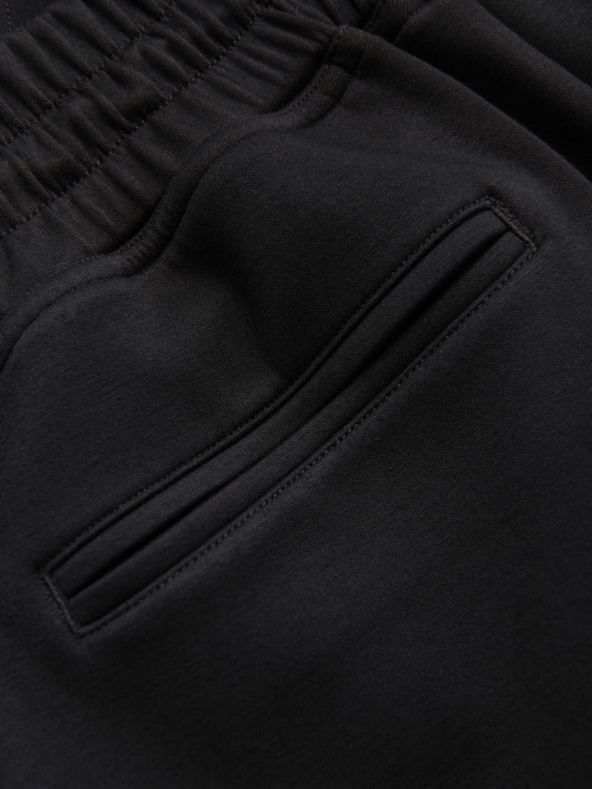 Ombre Clothing Muške šorts REGULAR FIT od glatkog pletiva - crne V1 OM-SRBC-0153 Ombre Clothing